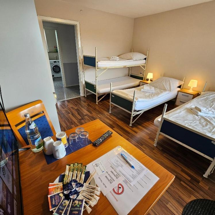 Hotel Ditzingen Zimmer foto